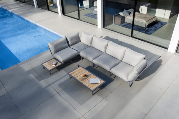 Beach Lounge Image