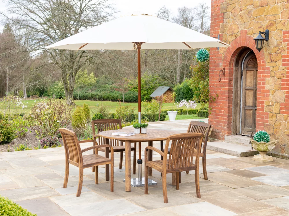 Alexander Rose Dark Acacia Bolney 4 seater dining set Alexander Rose Ecru Hardwood Parasol Luxury Hardwood Garden Furniture