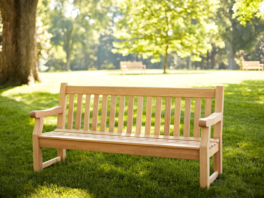 Alexander Rose Roble Royal Park Bench 5ft Luxury Hardwood bench