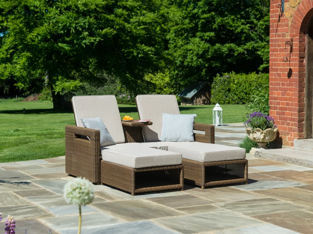 Alexander Rose San Marino lovers Recliner Luxury Rattan Outdoor Furniture